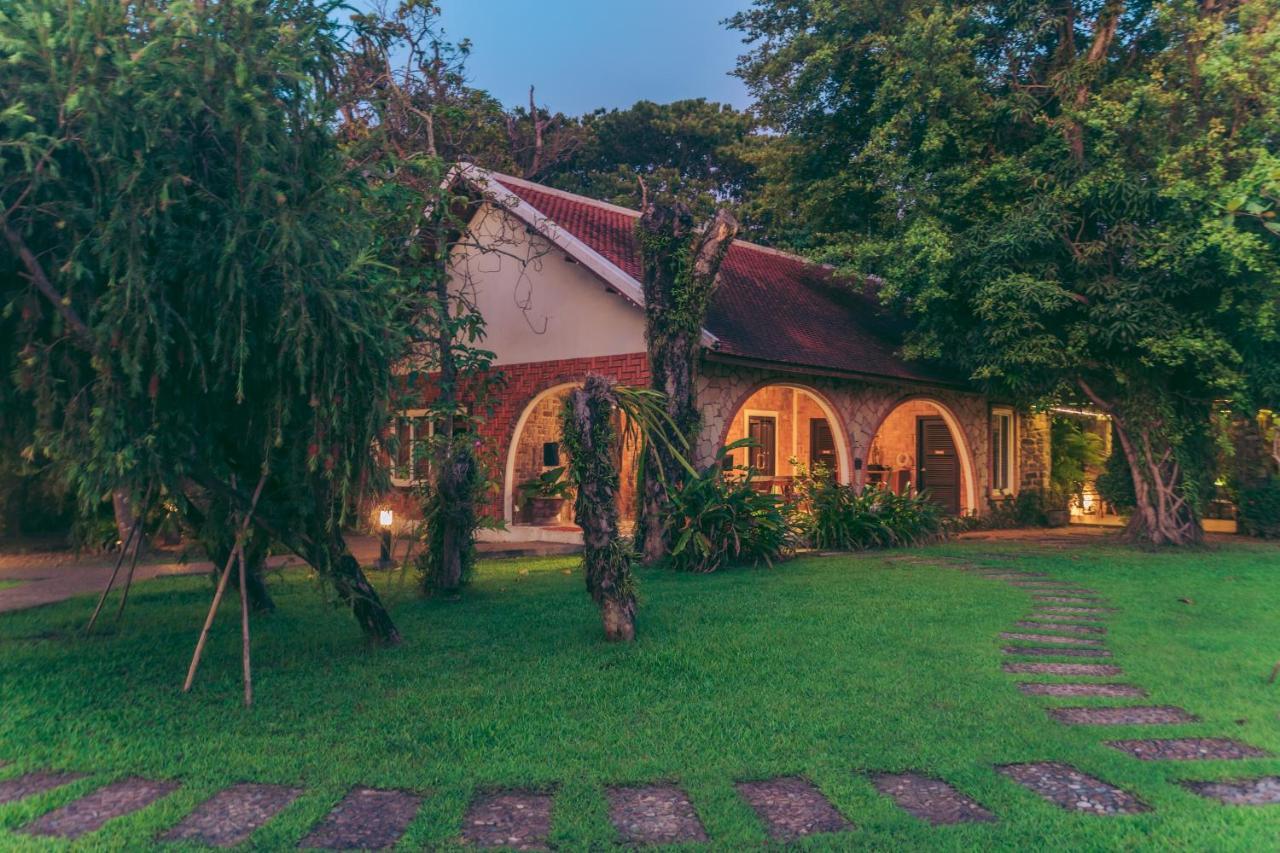 Samanea Beach Resort & Spa Kep Exterior foto