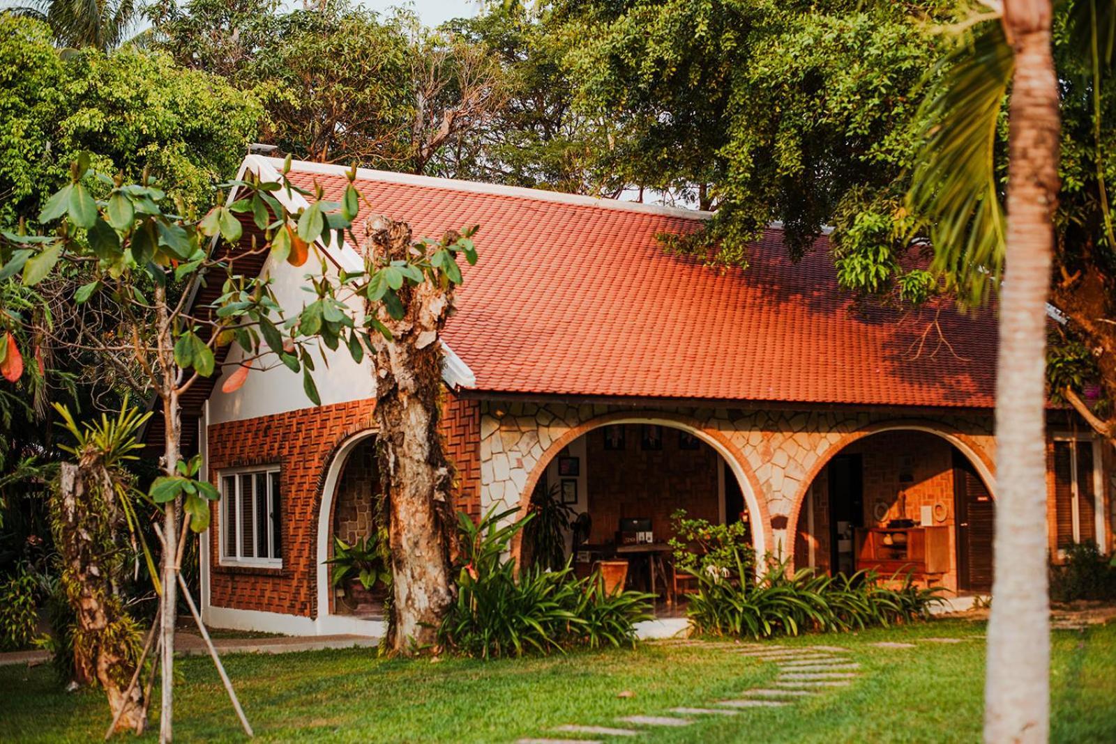 Samanea Beach Resort & Spa Kep Exterior foto